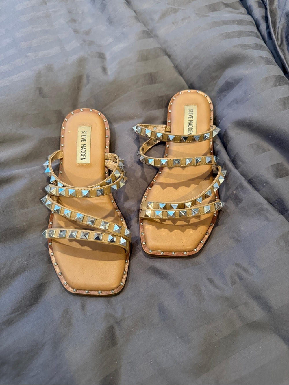 Steve Madden Tan Studded Multi-Strap Flat Sandals 5.5